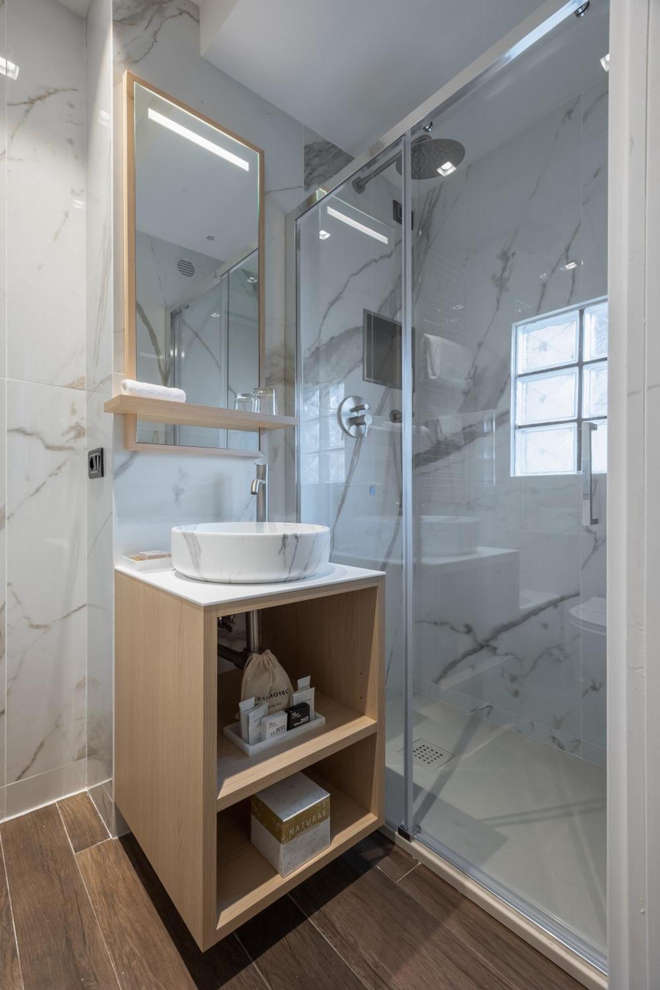 Single Room,1652742864:JPEG