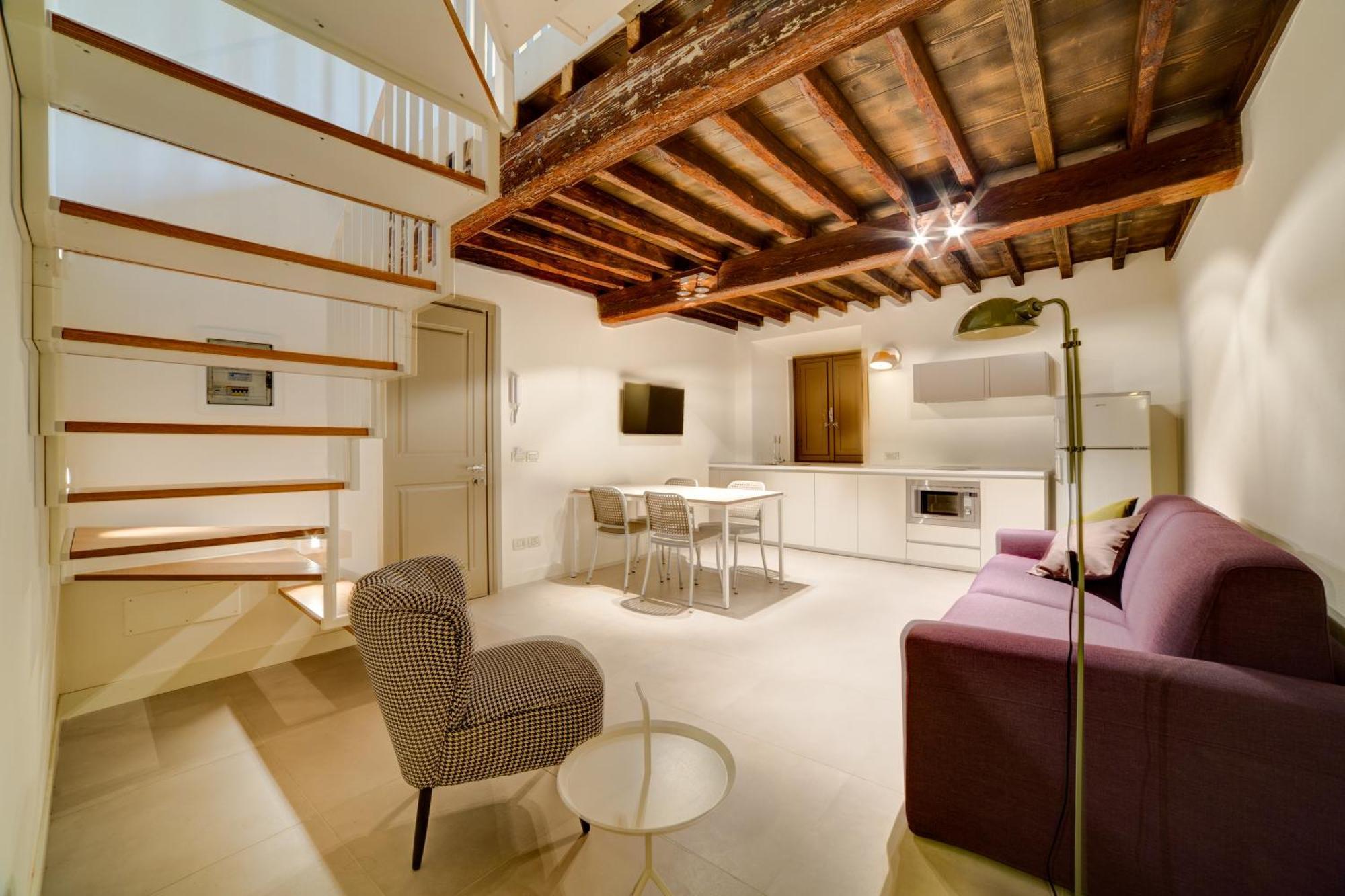 One-Bedroom Apartment,1742930293:JPEG
